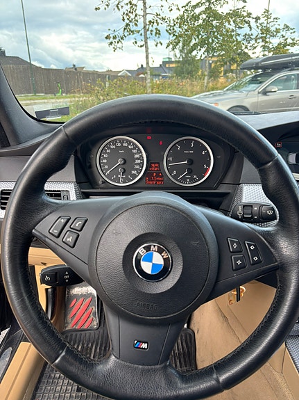 BMW 530xd 6 of 17