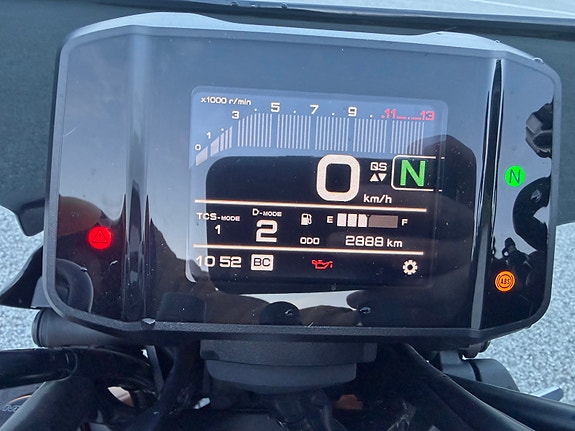 Yamaha MT-09 5 of 6