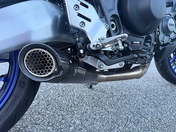 Yamaha MT-09 6 of 6