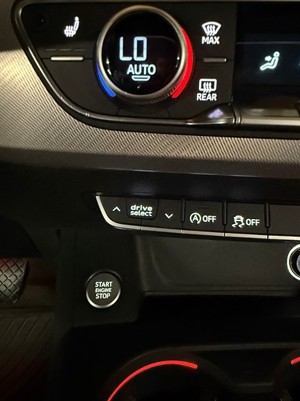 Audi A4 27 of 30