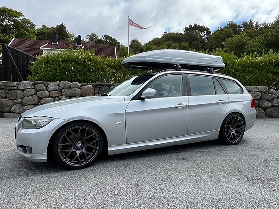 BMW 318i 4 of 19