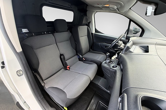 Toyota Proace City 30 of 30