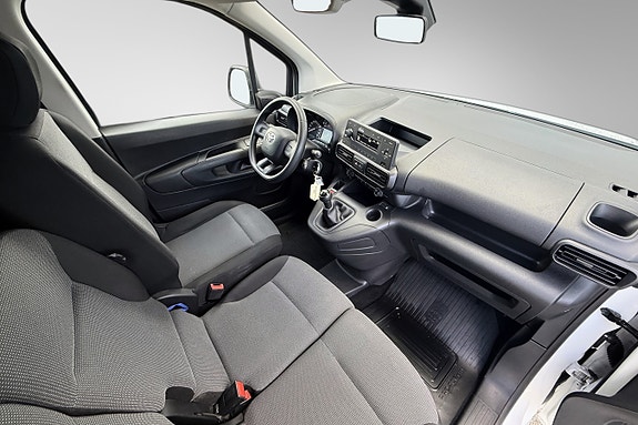 Toyota Proace City 28 of 30