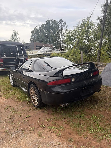 Mitsubishi 3000 GT 2 of 30