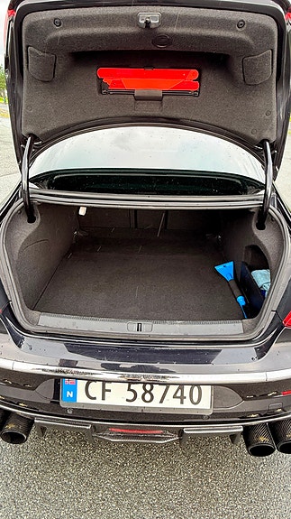 Volkswagen Passat CC 6 of 22
