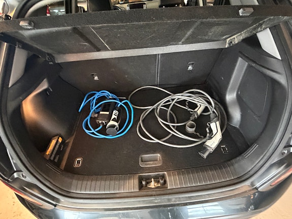 Hyundai Kona 9 of 27