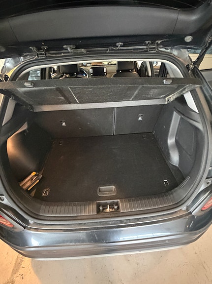 Hyundai Kona 10 of 27