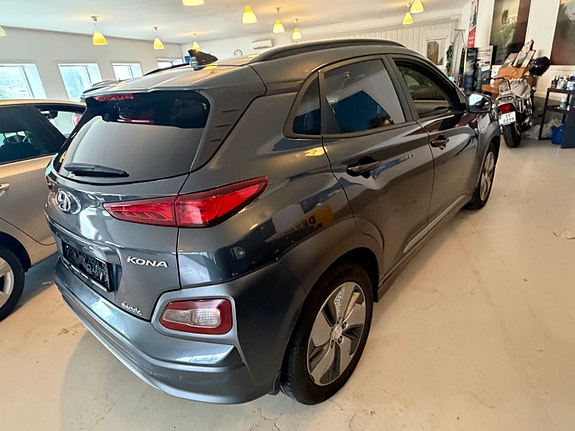 Hyundai Kona 3 of 27
