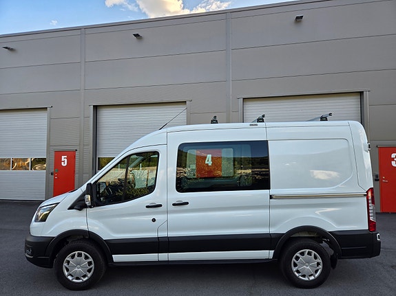 Ford Transit 14 of 23