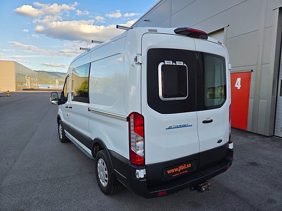 Ford Transit 7 of 23