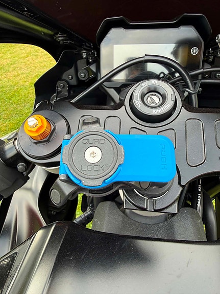 Yamaha R7 8 of 15