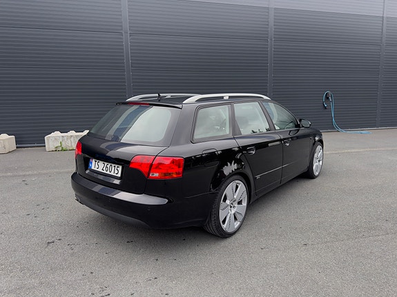 Audi A4 6 of 14