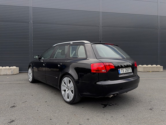 Audi A4 7 of 14
