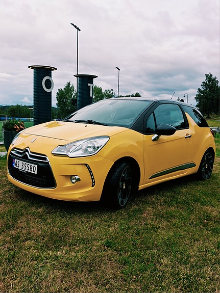 Citroen DS3 3 of 11
