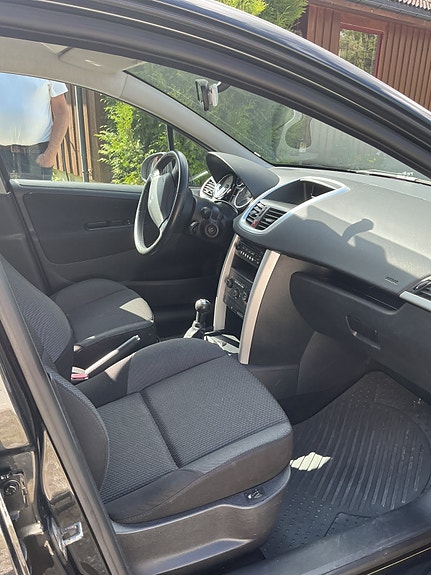 Peugeot 207 6 of 7