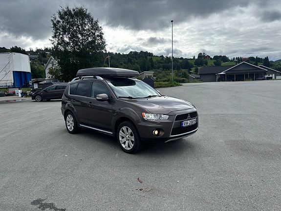 Mitsubishi Outlander 3 of 11