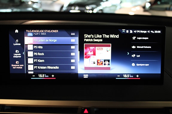 BMW iX 25 of 30