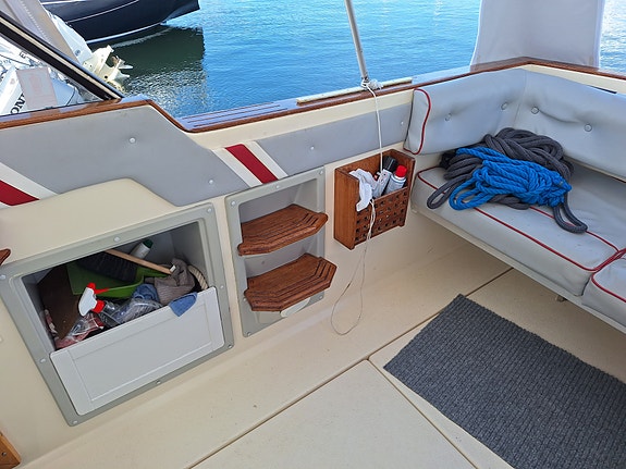 Viksund Futura 800 (1987) med ny Yanmar 200hk fra 2017, kun 360timer. Høstpris 25 of 30