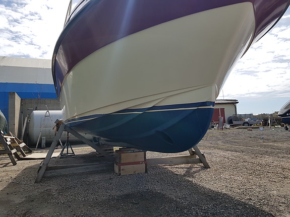 Viksund Futura 800 (1987) med ny Yanmar 200hk fra 2017, kun 360timer. Høstpris 6 of 30