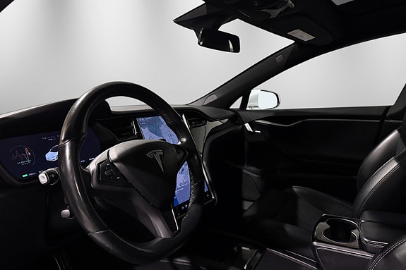 Tesla Model S 18 of 30