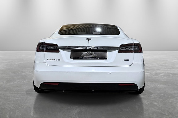 Tesla Model S 6 of 30