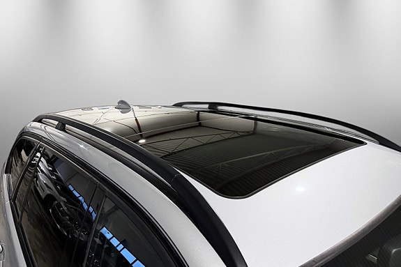 BMW 335i 13 of 30