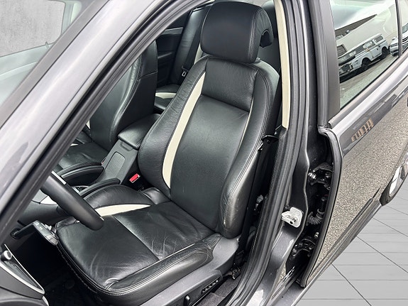 Saab 9-3 11 of 30