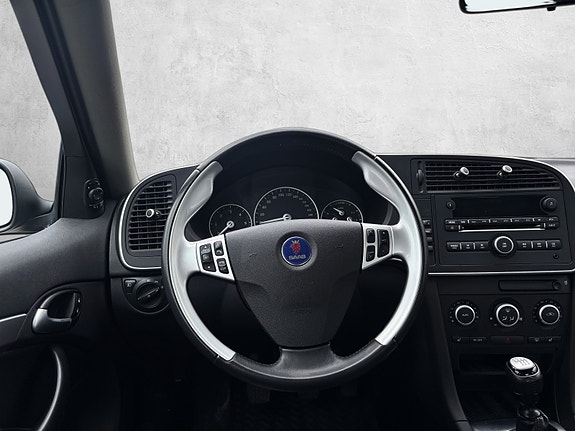 Saab 9-3 15 of 30