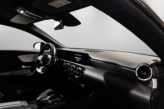 Mercedes-Benz CLA250 e 27 of 30