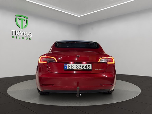 Tesla Model 3 4 of 13