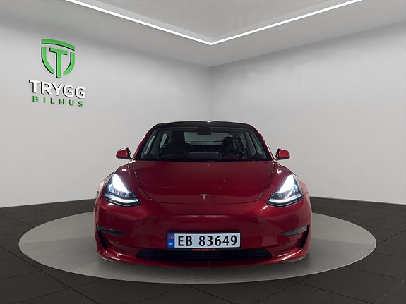 Tesla Model 3 8 of 13
