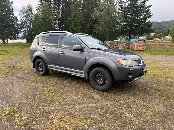Mitsubishi Outlander 3 of 15