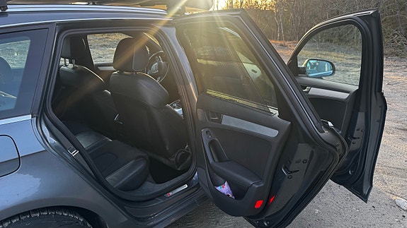 Audi A4 12 of 16