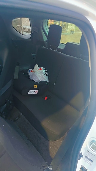 Toyota IQ 6 of 8