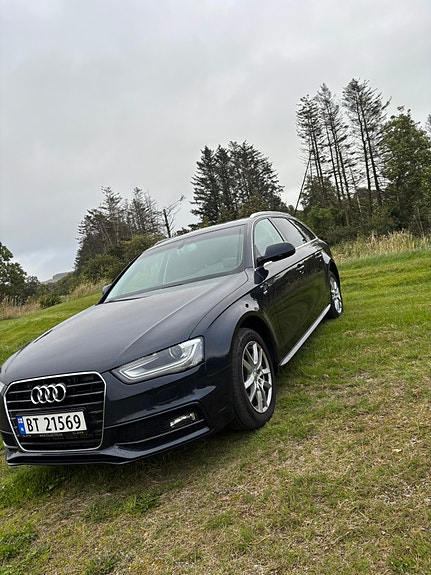 Audi A4 2 of 22