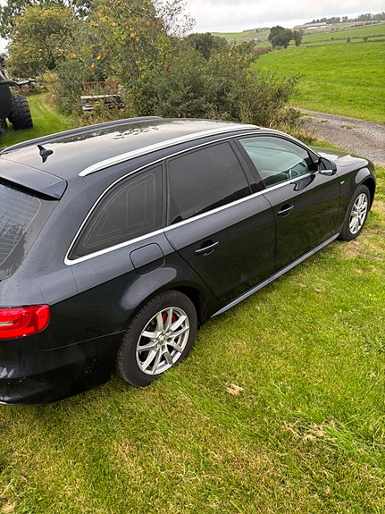 Audi A4 6 of 22