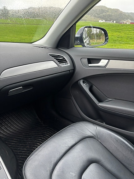 Audi A4 12 of 22