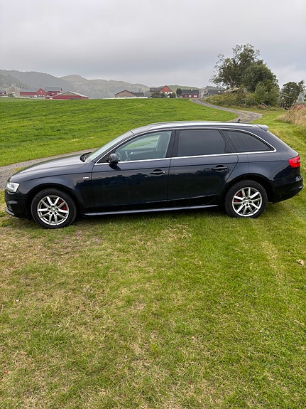 Audi A4 3 of 22