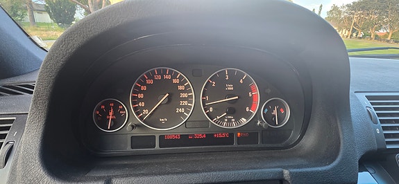 BMW X5 18 of 20