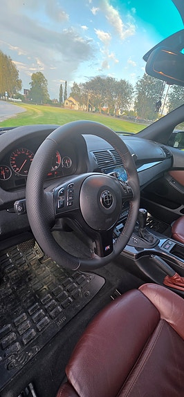 BMW X5 17 of 20