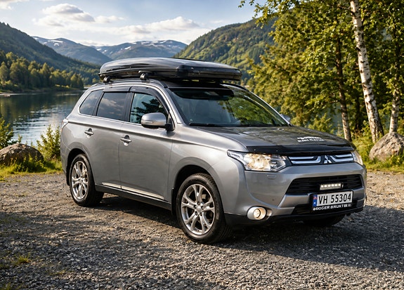 Mitsubishi Outlander 2 of 13