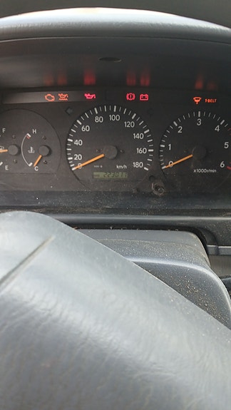 Toyota HiAce 8 of 9