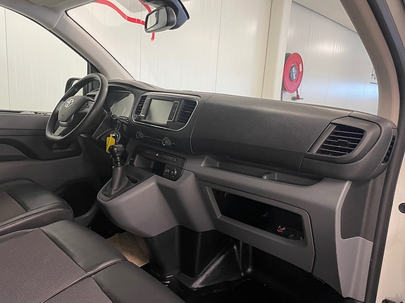 Toyota Proace 24 of 30