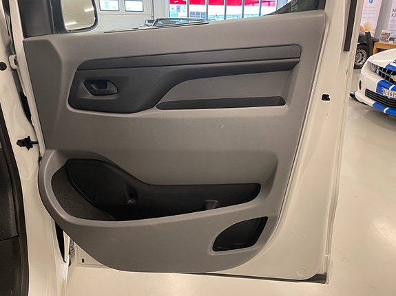 Toyota Proace 25 of 30