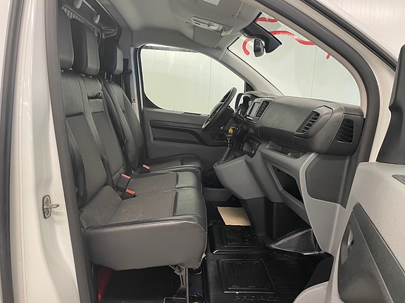 Toyota Proace 23 of 30