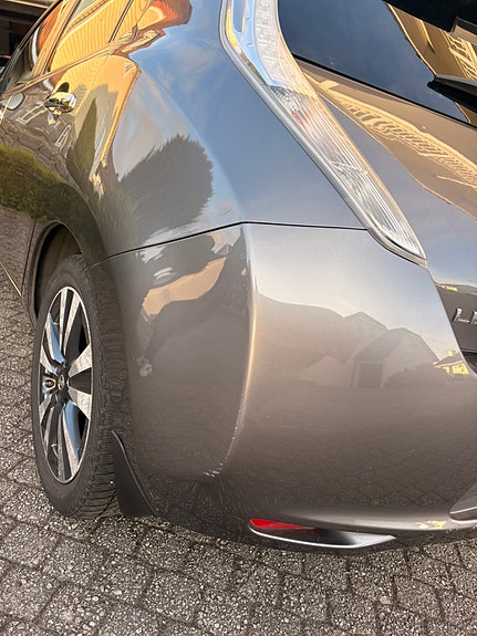 Nissan Leaf 27 of 27