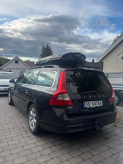 Volvo V70 4 of 21
