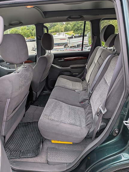 Toyota Land Cruiser 12 of 19