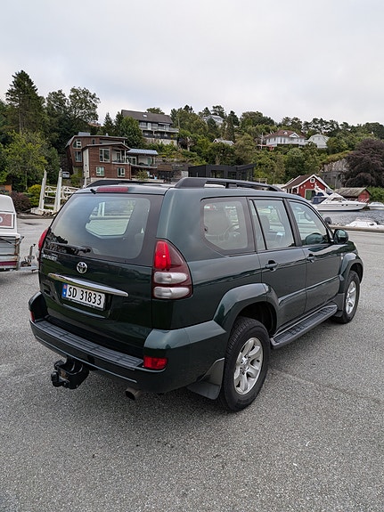 Toyota Land Cruiser 6 of 19