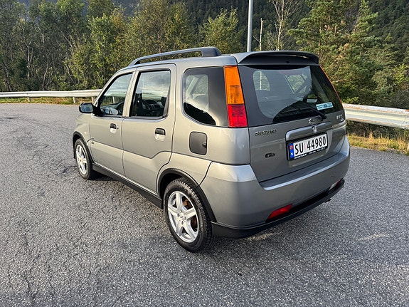 Suzuki Ignis 3 of 10